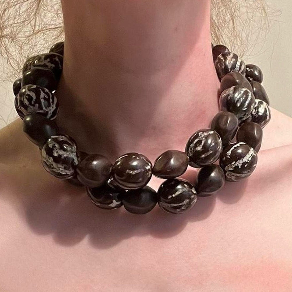 Traditional Hawaiian Kukui Nut Lei
